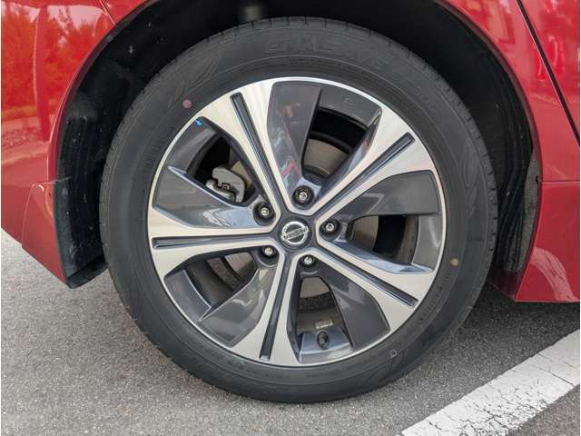★全国各地どこへでもご納車が可能です★ご自宅もしくは、ご指定の場所まで、なるべくご希望の日時にご納車にお伺い致します！尚、陸送料金につきましては、当店スタッフまでお気軽にお問い合わせくださいませ♪
