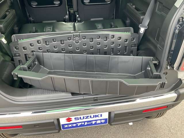 こちらの収納ボックスは取り外して持ち運びが可能です