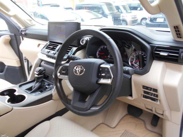 トヨタ ランドクルーザー300 3.5 ZX 4WD 2023年 0.3万キロ (大阪府