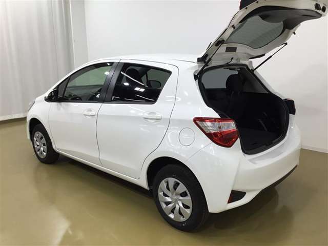 広い開口部で荷物の出し入れがスムーズに行えます