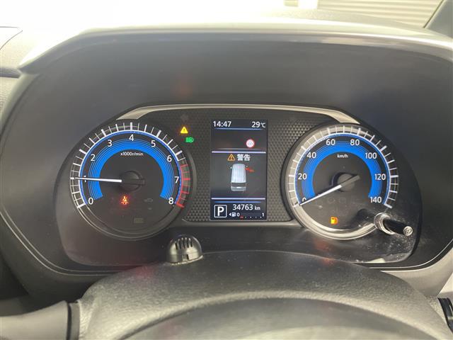 【スピードメーター】メーターがシンプルで見やすく運転しやすいですね！