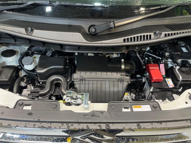親切・丁寧な専門メカニックスタッフが応対！・車検・点検整備・事故等の修理などアフターサービスも安心。お車のカスタマイズもネクステージのサービススタッフまでご相談ください！