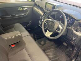 WECARSではほぼ毎日新しい在庫車両を入荷しております！お客様のこだわりを叶える1台がきっとWECARSにあるはずです！