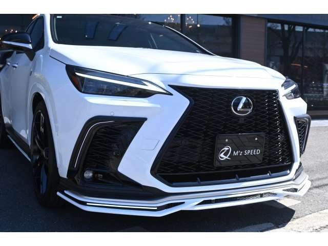■5年10万kmの新車保証付き■新車販売だからディーラー販売店で購入する場合と同じく5年10万kmのメーカー保証付！もちろんお近くのディーラー様で無 償保証修理やアフーサービスも受けれます。