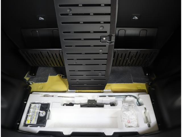もちろんパンク修理剤＆車載工具完備☆万が一のトラブルに備えて使い方もご説明いたします♪