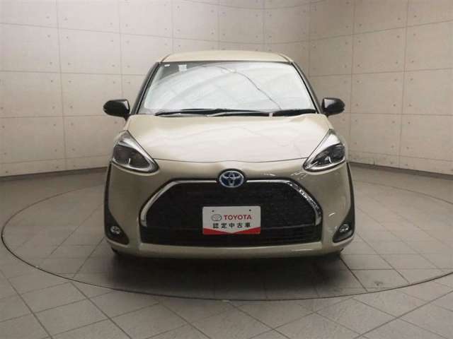 安心の納車前整備！エンジンオイル、オイルフィルター、ワイパーゴム、交換致します。 詳しくはスタッフまで、お問い合わせ下さい。