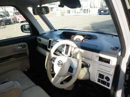 使いやすいインパネ周りになっています♪