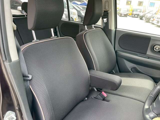 【車内抗菌・抗ウィルス＋消臭】車内抗菌オプションございます！車内抗菌・抗ウィルス＋消臭を行うことで快適なドライブ。ご使用直後はアルコールによる殺菌効果があり、消臭・抗菌します！