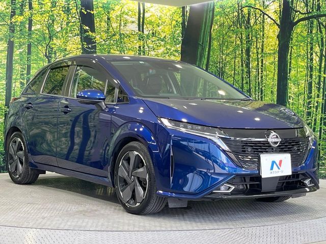 大好評のボディコーティング「弾スプラッシュコート」もご納車までに施工可能。通常のガラスコートと異なる、耐久年数6年の無機質ガラスコーティングが、ボディをキレイな状態に保ってくれます。