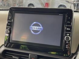 【純正9型ナビ】人気の純正ナビを装備。オーディオ機能も充実しており、Bluetooth接続すればお持ちのスマホやMP3プレイヤーの音楽を再生可能！毎日の運転がさらに楽しくなります！！