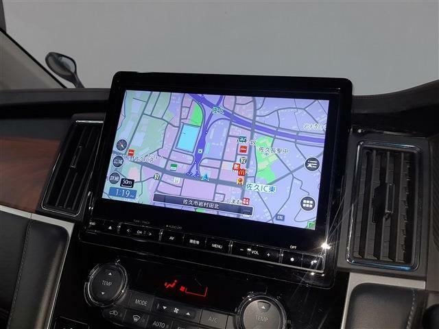 装備　純正10インチ大型ナビ｜Bluetooth｜フルセグTV