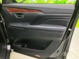 「この車の写真をもっと見たい」「状態が気になる」「この装備はついている？」どんな小さな疑問でもお気軽にお問い合わせください！