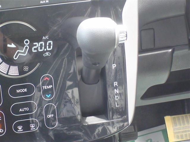 車検を3～4回受けられるクルマが当店の品質基準です。低予算で長く乗れる高品質のクルマならクローバーにお任せ下さい！