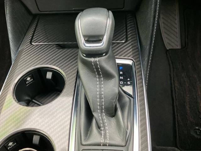 お車に合わせて無料保証以外にも、保証範囲、期間、距離を拡充させた有料保証もご用意しております！中古車の購入が初めてで不安・・・というお客様もご安心ください！