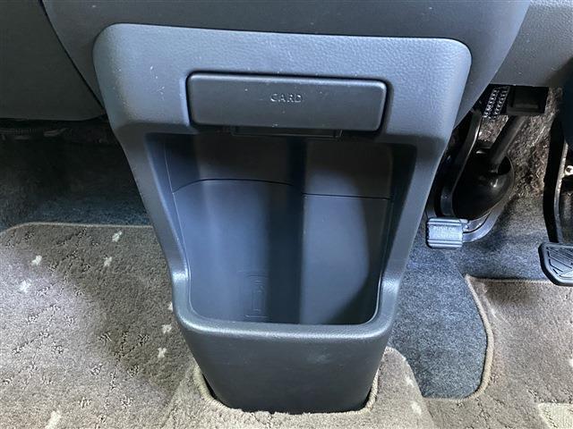 当店のお車をご覧いただきましてありがとうございます。お車についてのご質問やお見積りのご依頼、ご購入にあたってのご相談などは無料電話(0078-6002-312860)にお気軽にお問い合わせ下さい！