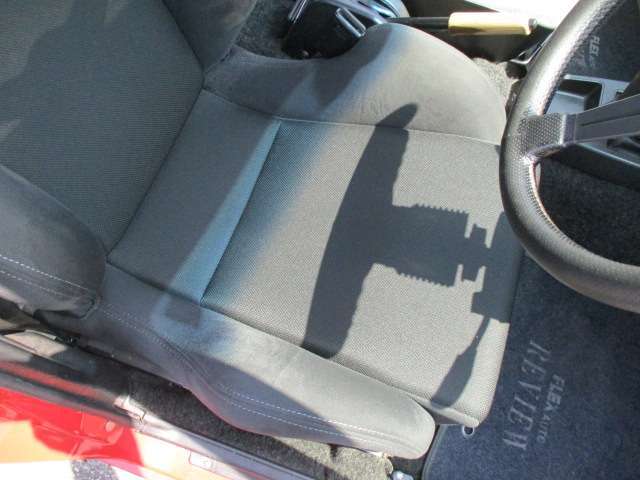 ナビの入れ替え等、前車からの部品の移動もできます。なるべくご要望通りになるよう心がけていますのでお気軽にお申し付けください