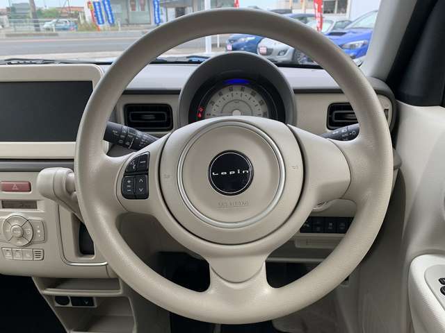 デュアルセンサーブレーキサポート☆メモリーナビTV☆Bluetooth☆パーキングセンサー☆ベンチシート☆スマートキー☆プッシュスタート☆シートヒーター☆オートライト☆純正フロアマット☆試乗OK☆