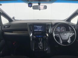 グループ総在庫数約30，000台！！全国の系列店からメーカー・車種問わずご紹介出来るので、あなたにピッタリのお車が見つかるはずです♪まずはお問い合わせ下さい☆