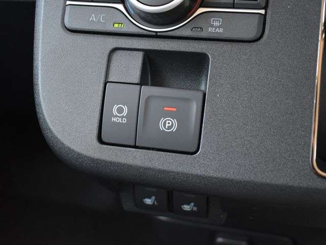 電動パーキング　ブレーキホールド