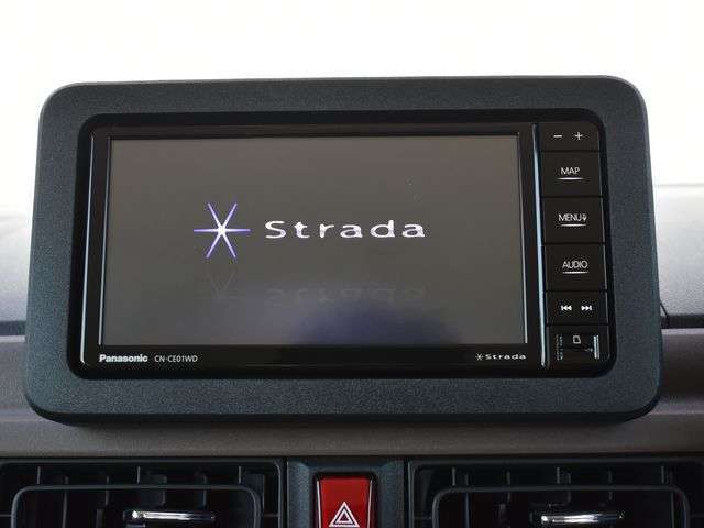 ☆新品☆パナソニックスタンダードナビ（CN-CE01WD）　フルセグTV　スマホ連携　HDMI　Bluetooth♪