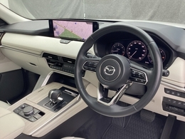 細部まで作り込まれた造形美！毎日でも運転して『人馬一体』を楽しみたくなります。是非、クルマに触れてその質感を味わってください。