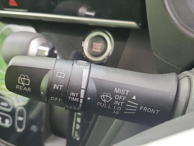 国産車から輸入車まで多様なお客様のニーズのお応えできるように、全国規模で豊富な在庫展開！車のことならWECARSへ！