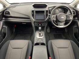 【インパネ全体】全方位で視界が広く、高い目線で運転もしやすいです！