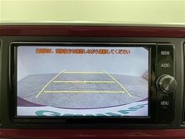 【バックモニター】後ろのカメラの映像をモニターに映し出すことができます！後方の見えない死角や、障害物との距離感をしっかり確認することができます！駐車が苦手な方におすすめです。