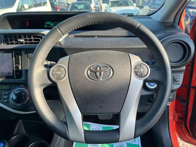 ★ご納車前にガラスコーティングを施工致しますと、洗車の手間も省け輝きが長期間持続いたします、施工時に細かな傷であれば綺麗になりますどうぞご利用ください。