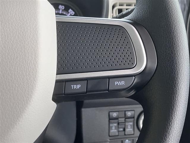 パワーモードのスイッチ付き！一時的にエンジンの出力を向上させ、坂道や高速道路の合流に役立ちます。