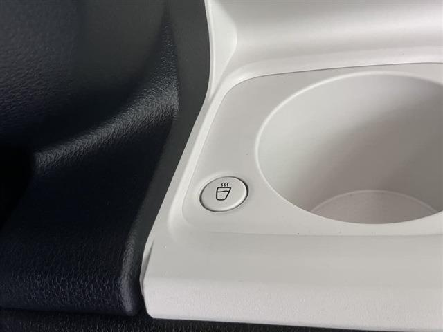 ホットドリンクを入れて温かさキープ！