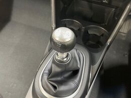 【フロア6速MT】走りの6速MT！！スポーティーな走行をお楽しみいただけます♪