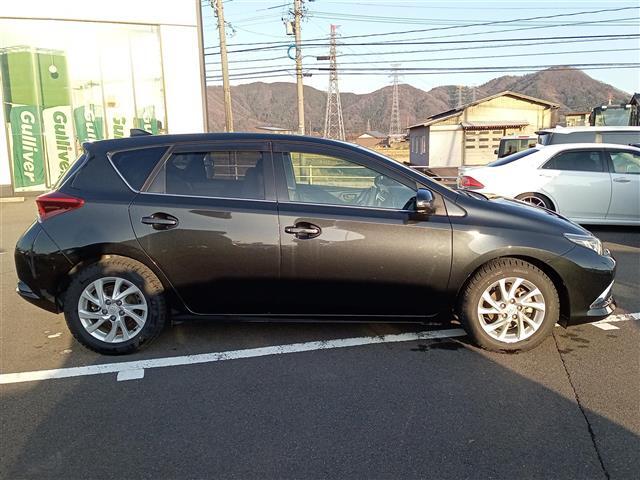 現車の確認はお電話でも承っております。福井 富山 石川 新潟 京都 大阪 滋賀 岐阜 越前 鯖江 敦賀 あわら 小浜 大野 坂井 加賀 舞鶴 金沢 愛知 名古屋 豊田のお客様からご利用いただいております。