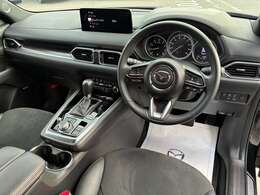 各種装備ございますので是非一度ご来店いただいて現車のご確認お願いいたします