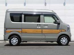 お車に詳しくない方でもご安心ください。ご満足のいくお車探しをお手伝いできるよう経験豊富なスタッフがご対応致します。LINEでのお問合せもOKです。