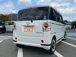 毎週火曜日+第一・第三水曜日が定休日となっております。営業時間は10：00～19：00迄となっております。