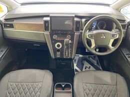 レンタアップ　グループ総在庫数約30，000台！！全国の系列店からメーカー・車種問わずご紹介出来るので、あなたにピッタリのお車が見つかるはずです♪まずはお問い合わせ下さい☆