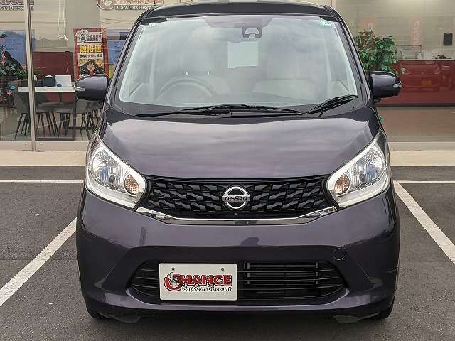 チャンスは車に関するサービスを多数行っておりますので、ご納車後もしっかりお客様をお守りすることが出来ます！