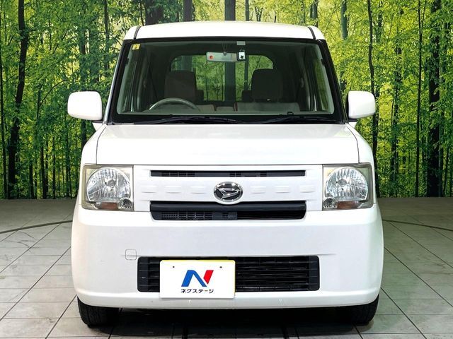 弊社では、全車『修復歴なし』のお車のみ取り扱っております。専任バイヤーによる厳選した仕入れの後、入庫後の車両チェックを行い、ネクステージが認定した高品質な中古車をご提供しております。