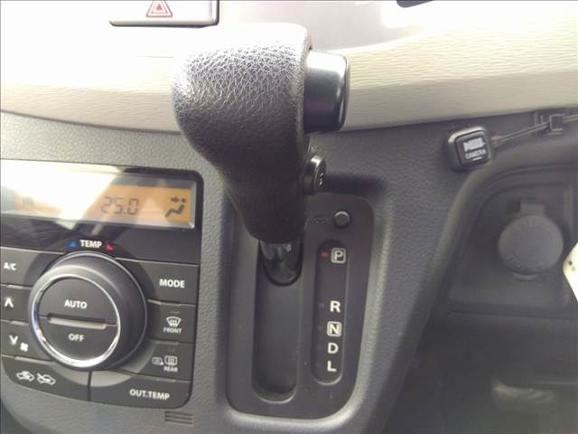 ☆全国納車可能です☆欲しい車が見つかった！！・・けど遠い・・諦めないで下さい！弊社では全国のお客様へ弊社自慢の車輌をお届けしています☆ご相談下さい♪