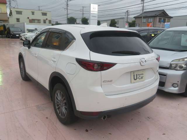 左後ろからの画像です！日々お買い得車両続々入庫しております！