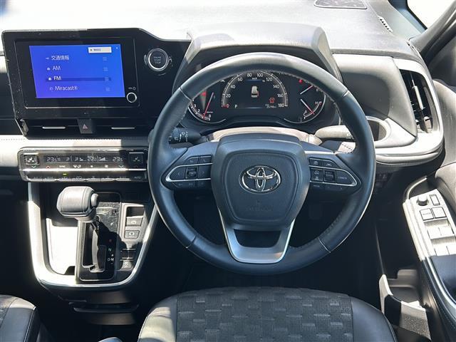 4WD　寒冷地仕様　純正ディスプレイオーディオ　Bluetooth　バックカメラ　プリクラッシュセーフティ　レーンディパーチャーアラート　プロアクティブドライビングアシスト　パーキングサポートブレーキ