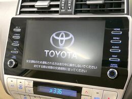 【純正ナビ】人気の純正ナビを装備。オーディオ機能も充実しており、Bluetooth接続すればお持ちのスマホやMP3プレイヤーの音楽を再生可能！毎日の運転がさらに楽しくなります！！