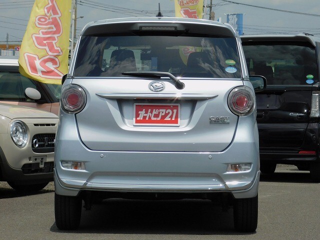 こちらのお車は0986-45-9200(軽自動車コーナー)担当：加藤までお気軽にお問合せください。