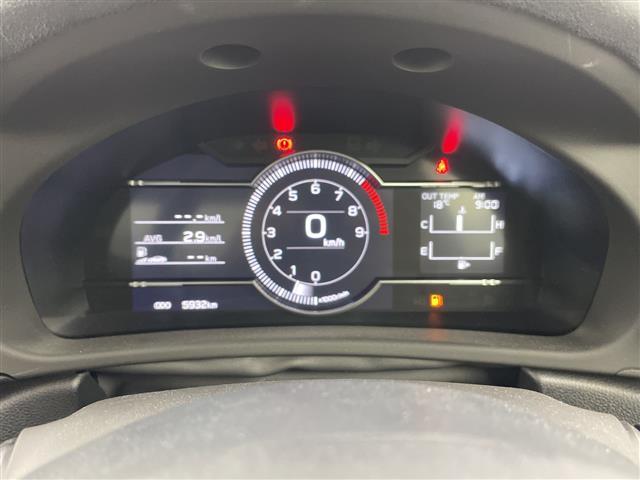 【スピードメーター】メーターがシンプルで見やすく運転しやすいですね！