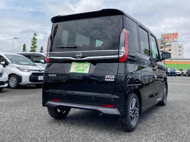 九州指定整備工場も完備。　納車前の整備はもちろん、購入後のアフターケアも、ご安心下さい☆　車検、整備はもちろん、保険やレンタカー等、何でもご相談下さい。