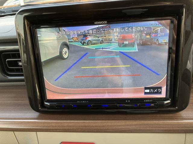 バックカメラ搭載☆ナビと連動して死角となっている車体後方の状況を映し出し、駐車時のサポートをしてくれます♪
