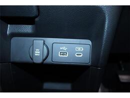 大好評のボディコーティング「ハイモースコート」もご納車までに施工可能。雨染みや線傷など中古車だからと諦めていませんか？ピカピカの状態でお乗り出しいただけます。