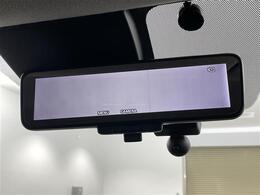 【バックミラー】大きくて見やすいので、後方を見るときも安心です！