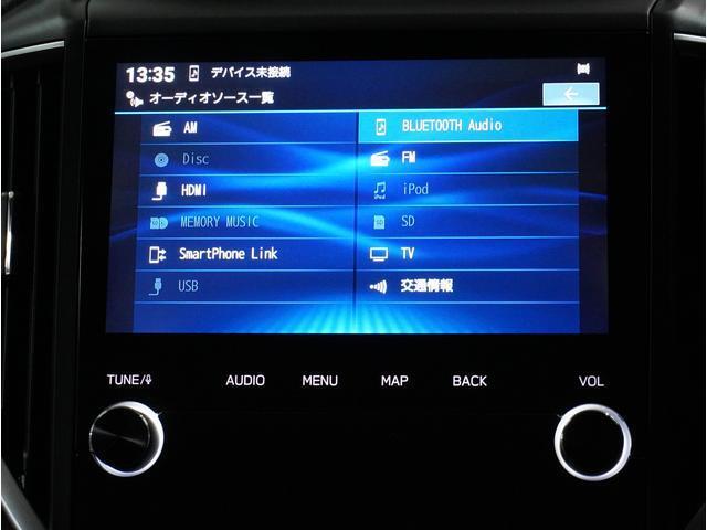”パナソニックナビはディスプレイ表示のわかりやすさで走行時だけでなく、停車時の設定のしやすさで使いやすいと好評です。”